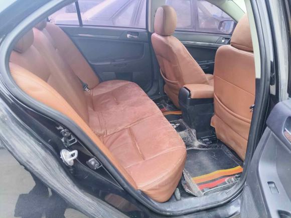 [无锡·苏B] 二手三菱翼神2013款 时尚版 1.8L 手动舒适型