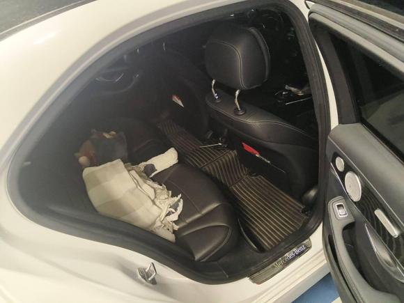 [青岛·鲁B] 二手奔驰奔驰C级2017款 C 200 L 运动版