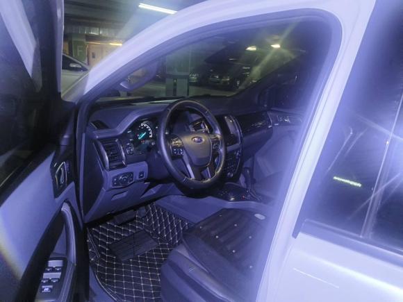 [深圳·粤B] 二手福特撼路者2016款 2.0T 汽油自动四驱旗舰版