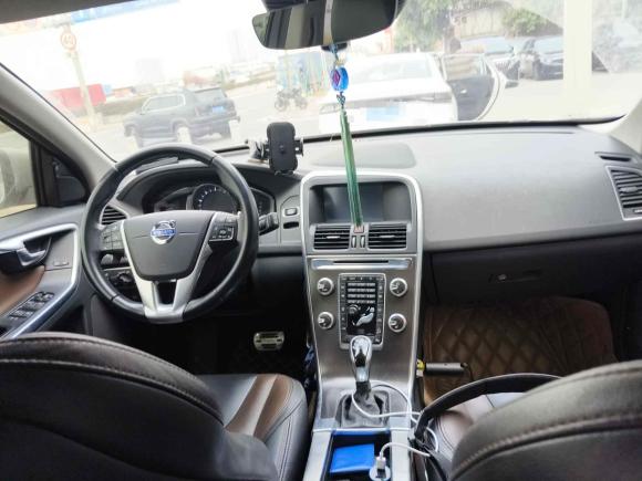 [广州·粤T] 二手沃尔沃沃尔沃XC602015款 T5 AWD 智驭版