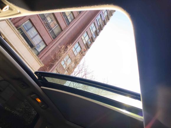 [上海·苏U] 二手凯迪拉克凯迪拉克SRX2014款 3.0L 领先型