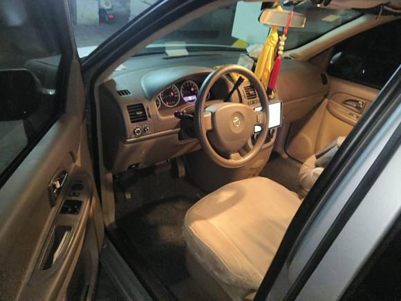 [成都·川A] 二手别克别克GL82014款 2.4L 经典版