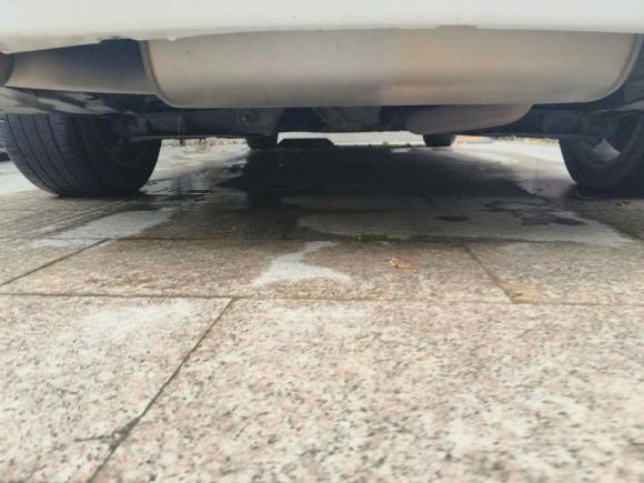 [上海·沪C] 二手宝马宝马3系2013款 320Li 豪华设计套装