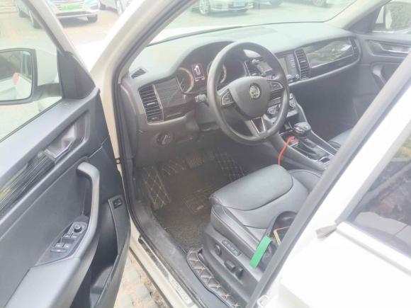 [上海·沪E] 二手斯柯达柯迪亚克2017款 TSI330 7座两驱豪华版