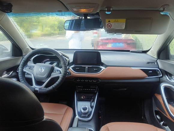 [西安·陕G] 二手宝骏宝骏5102017款 1.5L 自动豪华型