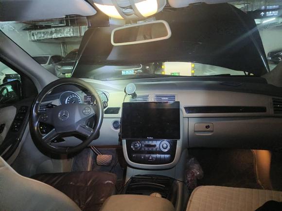 [广州·粤C] 二手奔驰奔驰R级2014款 R 320 4MATIC 豪华型