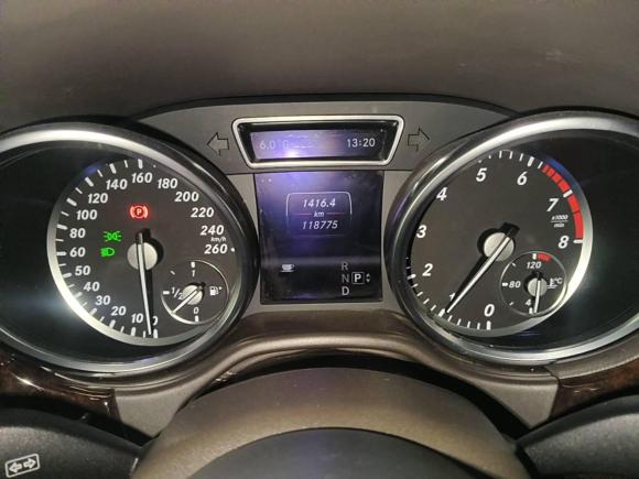 [西安·宁A] 二手奔驰奔驰M级2012款 ML 350 动感型