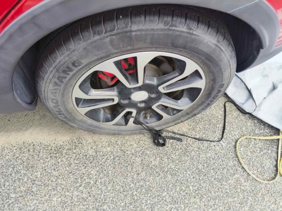 [青岛·鲁B] 二手吉利汽车远景X32017款 1.5L 自动尊贵型