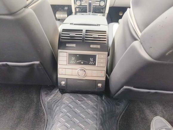 [上海·沪C] 二手大众辉腾2012款 3.0L 行政型