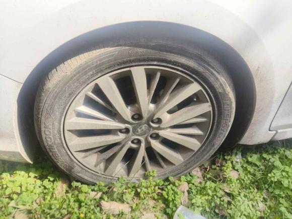 [成都·川A] 二手现代名图2017款 1.8L 自动尊贵型DLX 国V