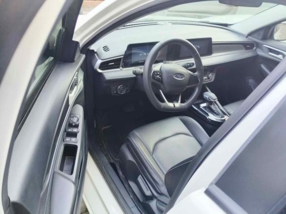 [青岛·陕U] 二手福特福睿斯2021款 1.5L 自动铂金版