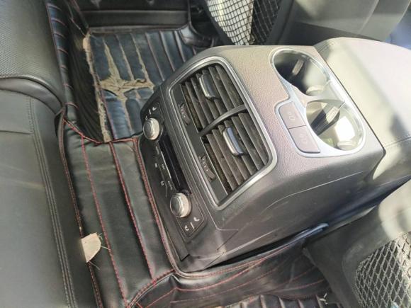 [武汉·鄂A] 二手奥迪奥迪A6L2012款 35 FSI 舒适型