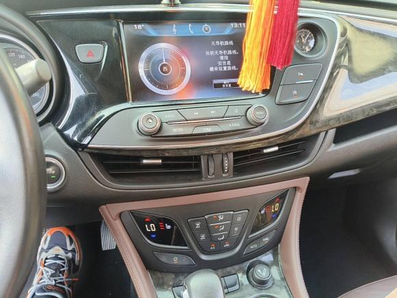 [上海·鄂A] 二手别克昂科威Plus2014款 28T 四驱精英型