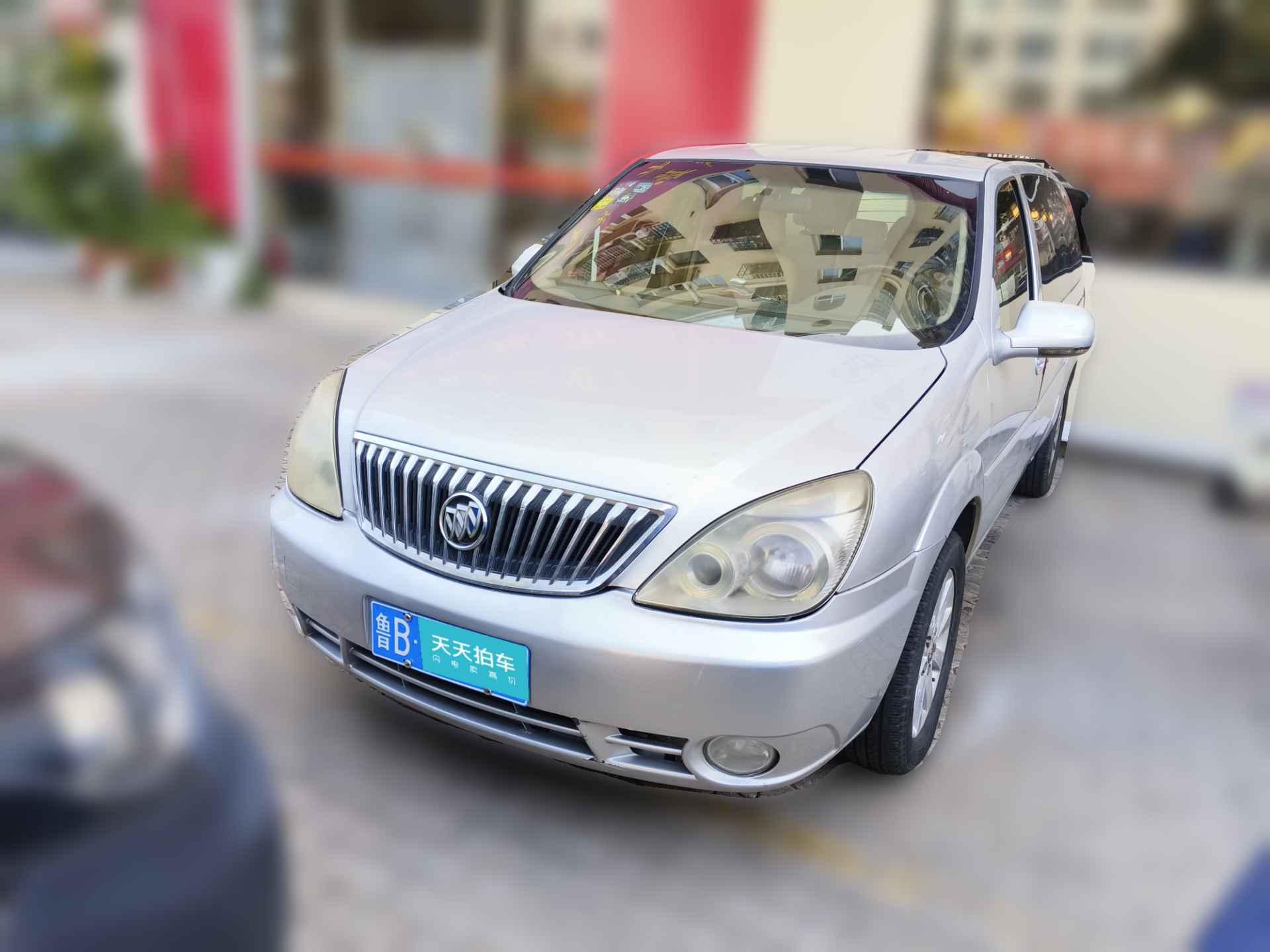 [青岛·鲁B] 别克别克GL82014款 2.4L 经典版