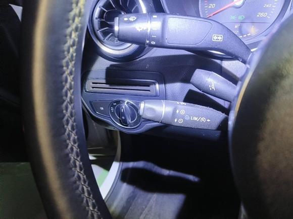 [济南·鲁A] 二手奔驰奔驰C级2016款 C 200 轿跑版