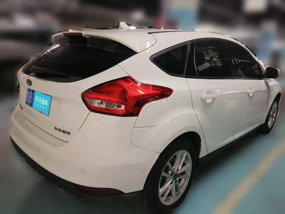 [青岛·鲁B] 二手福特福克斯2018款 两厢经典 1.6L 自动风尚型智行版