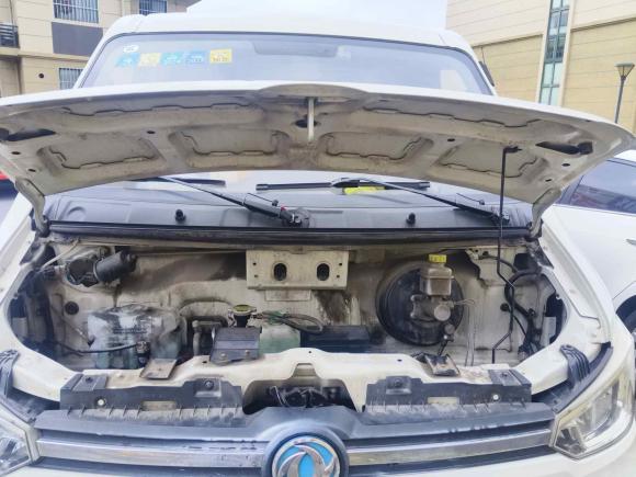 [上海·沪A] 二手东风御风御风EM262023款 标准版 41.472kWh 河南锂动