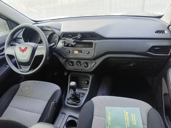 [青岛·鲁B] 二手五菱汽车五菱宏光2021款 1.5L改款 S标准型 液压助力LAR