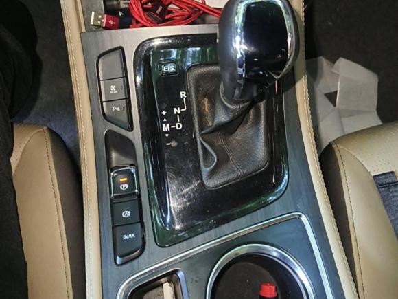 [广州·粤A] 二手宝骏宝骏7302017款 1.8L iAMT尊享型 7座