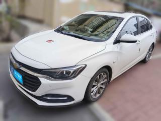 雪佛兰科鲁泽2021款 320 自动悦享天窗版