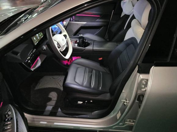 [成都·川B] 二手东风奕派eπ0072024款 620Pro版