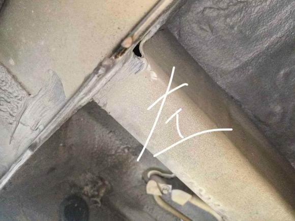 [深圳·粤B] 二手奔驰奔驰V级2022款 V 260 尊贵版