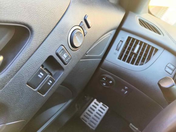 [上海·苏E] 二手现代劳恩斯-酷派2012款 2.0T 自动豪华版