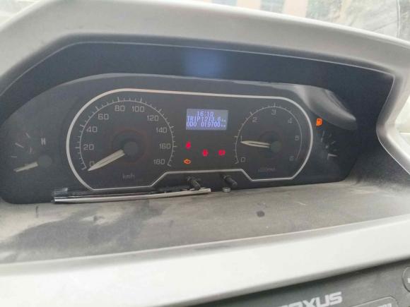 [无锡·苏B] 二手上汽大通MAXUS新途V802012款 2.5T 中顶超值物流版A