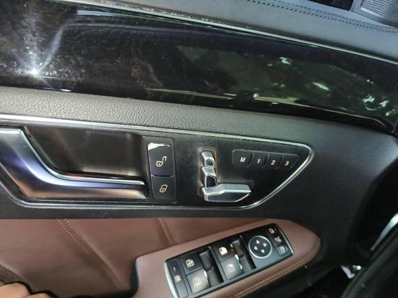 [深圳·粤B] 二手奔驰奔驰E级2015款 E 320 L 4MATIC