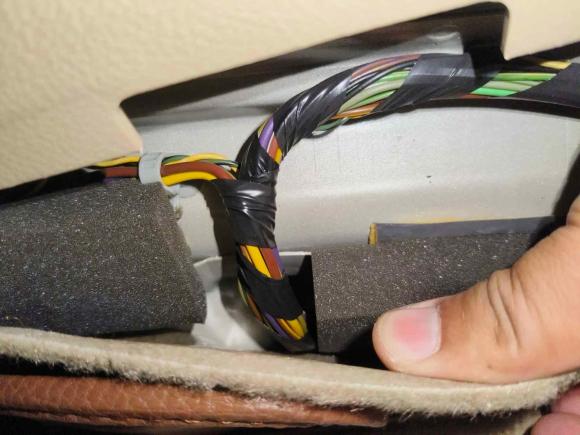 [西安·陕A] 二手别克凯越2013款 1.5L 手动尊享型