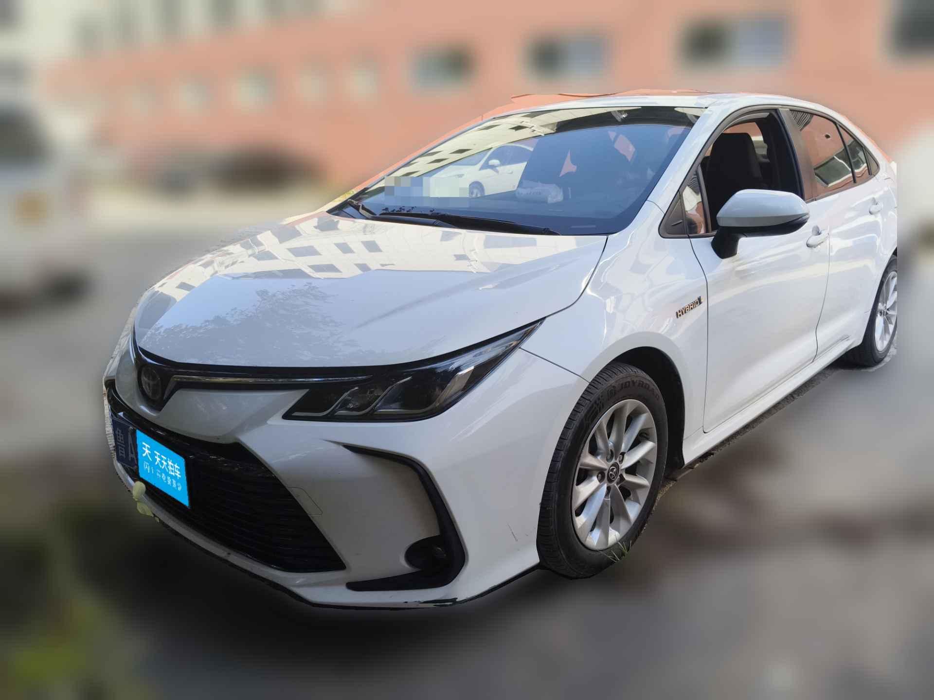 [济南·鲁A] 丰田卡罗拉2021款 双擎 1.8L E-CVT精英版
