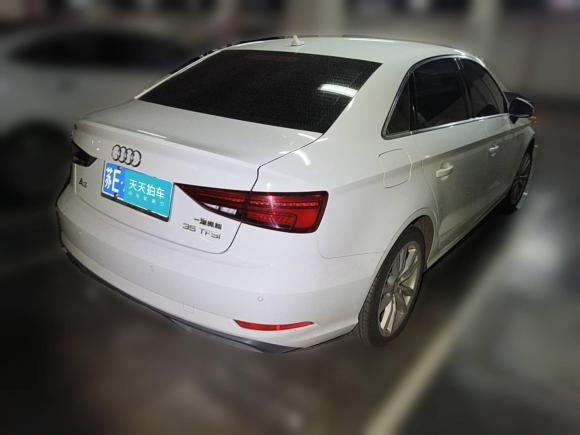 [苏州·苏E] 二手奥迪奥迪A32018款 30周年年型 Limousine 35 TFSI 进取型