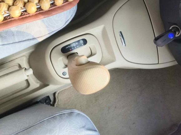 [上海·沪K] 二手日产骊威2010款 劲逸版 1.8L 自动标准型