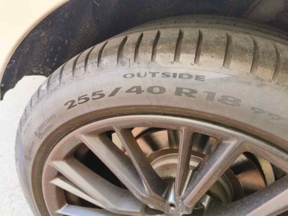 [无锡·苏B] 二手宝马宝马3系2023款 325i M运动曜夜套装