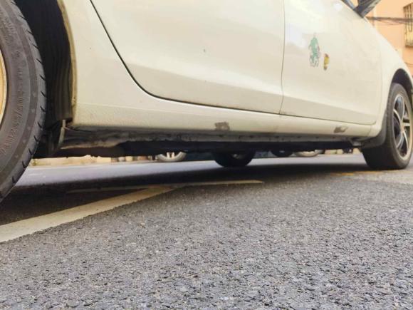 [上海·沪B] 二手比亚迪秦新能源2014款 1.5T 酷黑骑士旗舰型