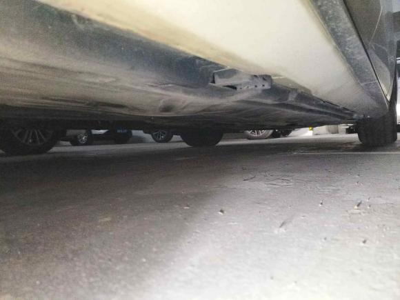 [无锡·苏B] 二手奔驰奔驰E级2018款 改款 E 300 L 运动豪华型