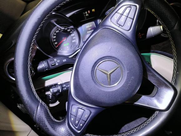 [上海·沪B] 二手奔驰奔驰V级2016款 V 260 L 尊贵加长版