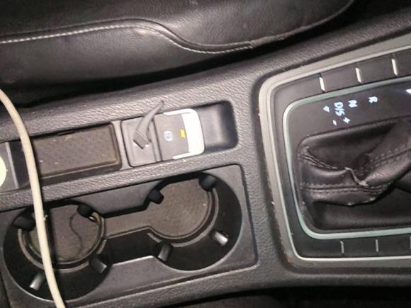 [深圳·粤B] 二手大众高尔夫2014款 1.4TSI 自动豪华型