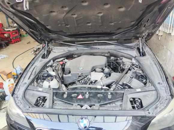 [宁波·浙B] 二手宝马宝马5系2014款 525Li 豪华设计套装