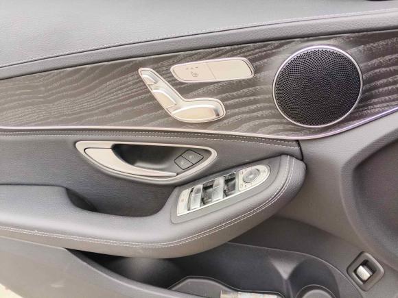 [无锡·苏U] 二手奔驰奔驰C级2019款 改款 C 260 L 运动版