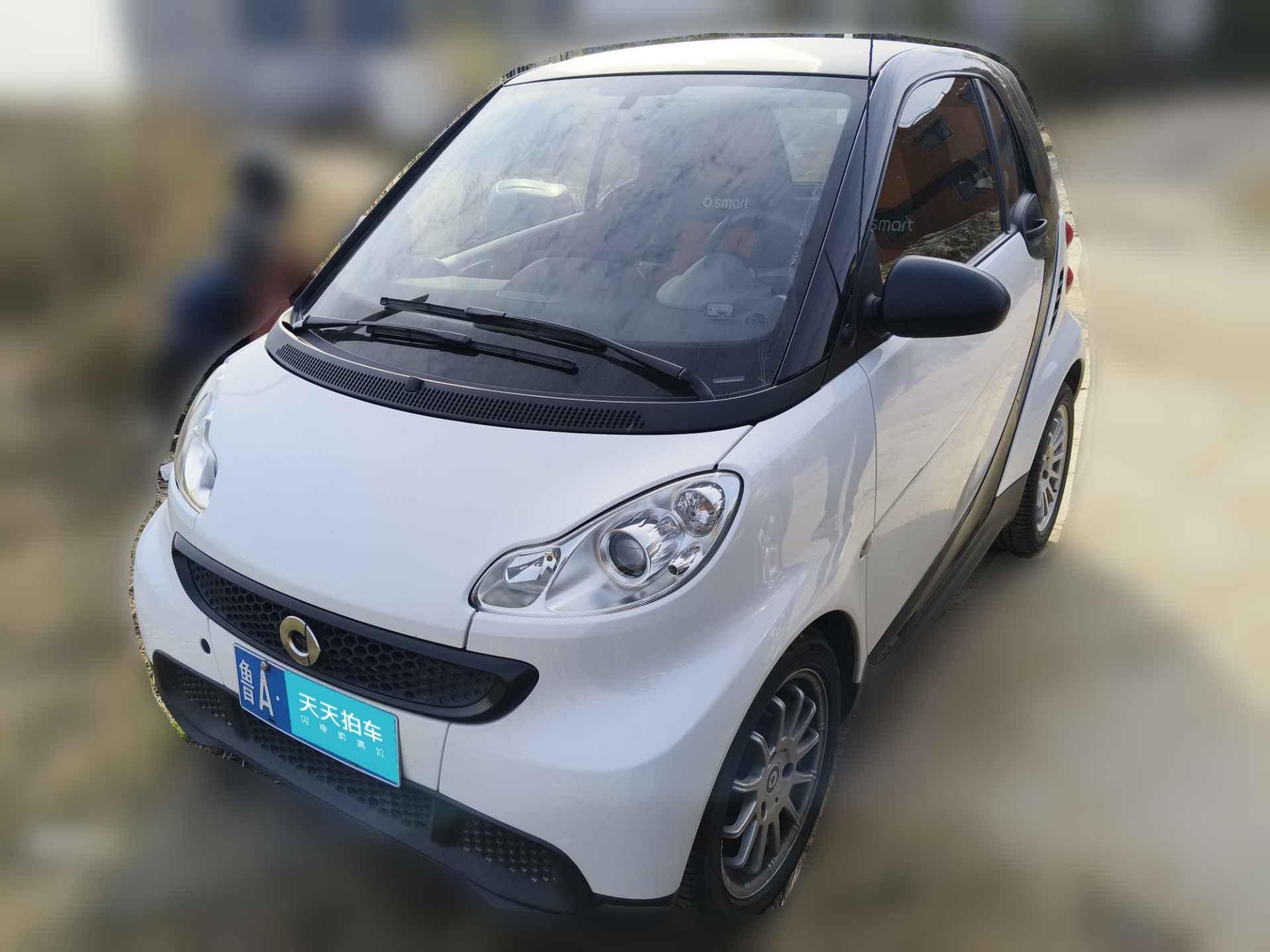 [济南·鲁A] smartsmart fortwo2012款 1.0 MHD 硬顶标准版