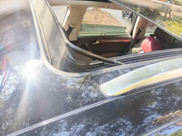 [广州·粤A] 二手奥迪奥迪Q72015款 35 TFSI 运动型