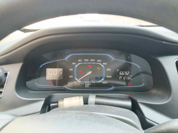 [南京·苏A] 二手荣威荣威3602017款 1.5L 自动豪华版