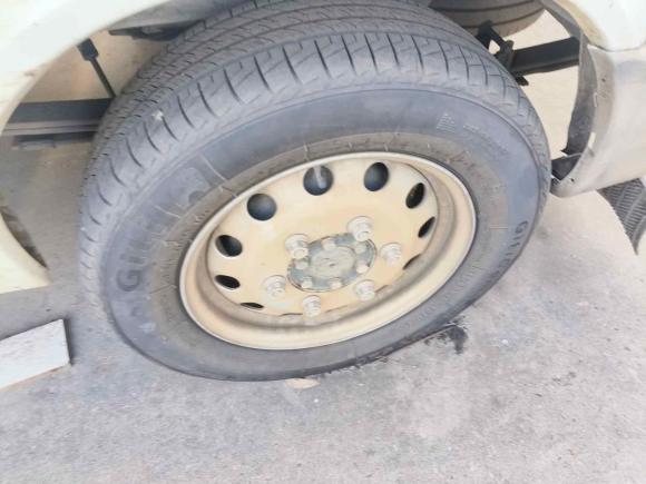 [南昌·赣A] 二手江铃特顺2017款 2.8T商运型短轴中顶6/7/8座JX493