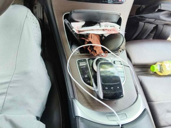 [武汉·鄂A] 二手奔驰奔驰GLC2018款 GLC 300 4MATIC 动感型