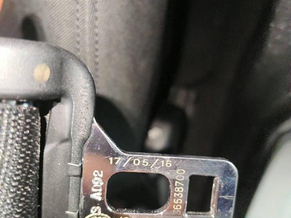 [深圳·粤B] 二手宝马宝马2系旅行车2016款 218i 时尚型