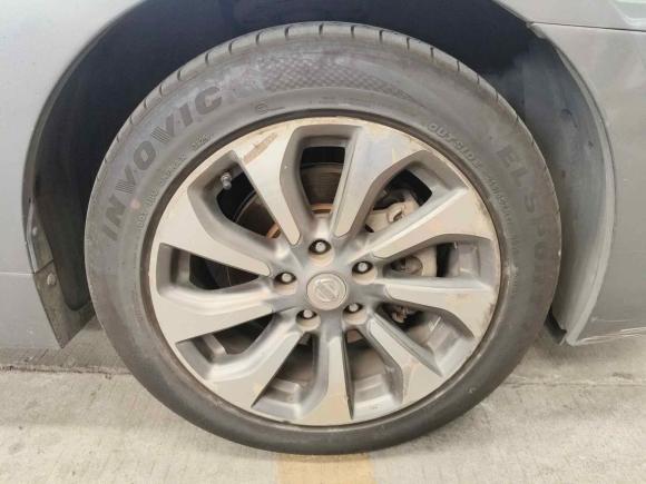 [广州·粤A] 二手日产天籁2015款 公爵 2.5L XV欧冠荣耀版