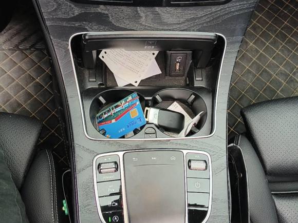 [无锡·苏U] 二手奔驰奔驰C级2019款 改款 C 260 L 运动版