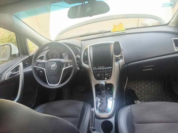 [杭州·豫S] 二手别克英朗2013款 XT 1.6L 自动时尚版