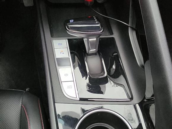 [成都·川A] 二手现代伊兰特2022款 1.5L CVT 20周年纪念款